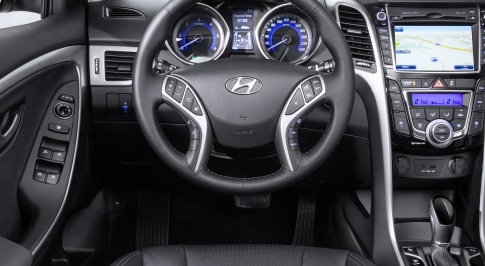 Hyundai's new Display Audio system with Carplay and Android Auto integrated will appear in new models by 2016  