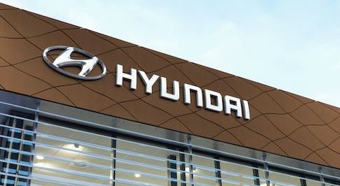 Hyundai transforms dealer branding