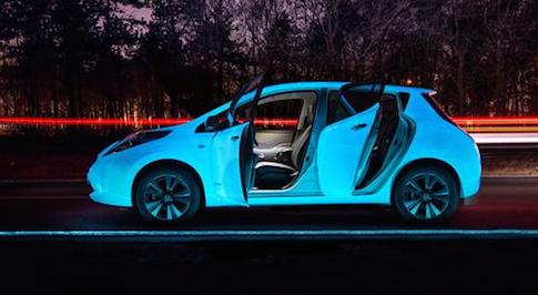 Glow-in-the-dark Leaf drives luminous Smart Highway