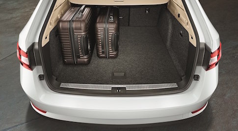 New SKODA Superb Estate offers class-leading boot space